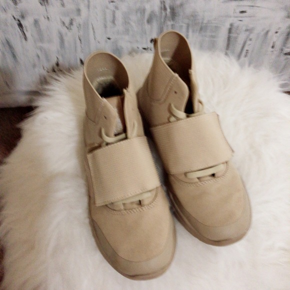Zara fashion hightop sneakers - Picture 3 of 6